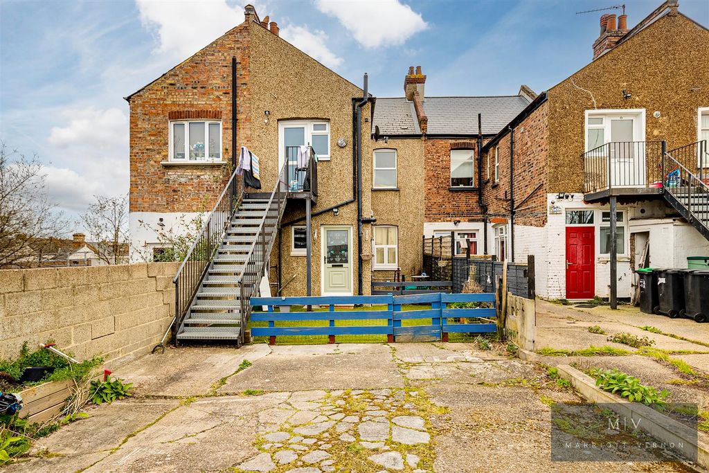 Property photo 1 of 22 Blackhorse Lane 45 MV-16.Jpg