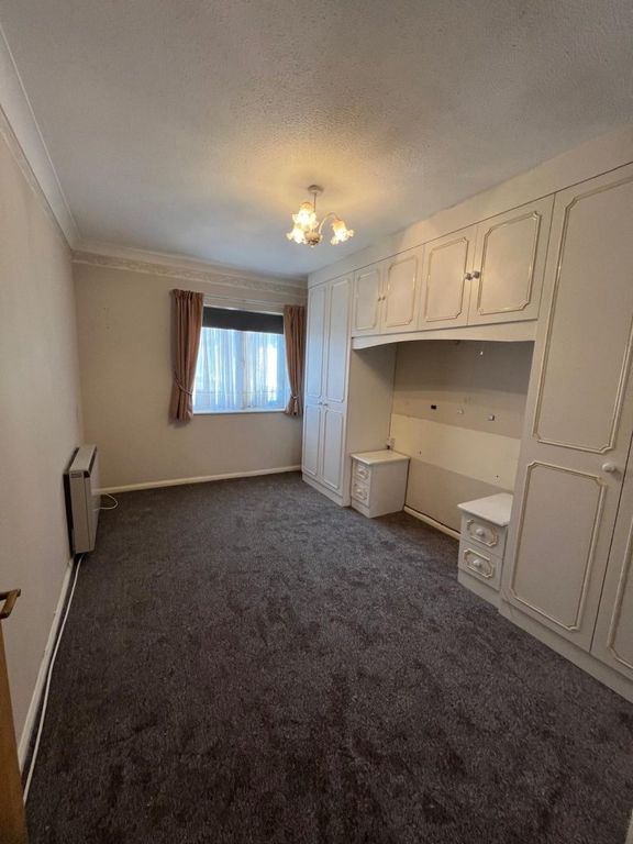 Additional image 2 of 1 bed flat for saleLimewood Court, Beehive Lane, Gants Hill, Essex IG4