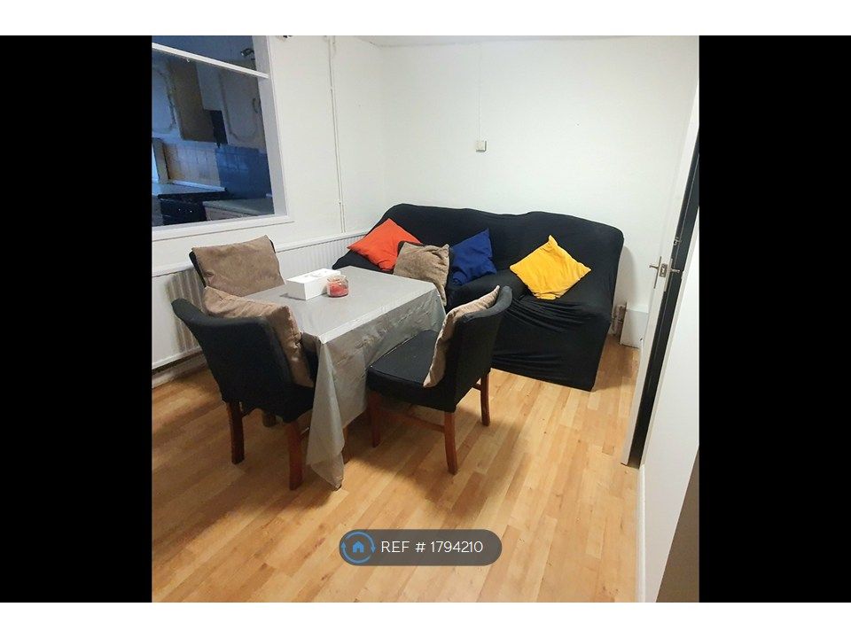 Property photo 2 of 4