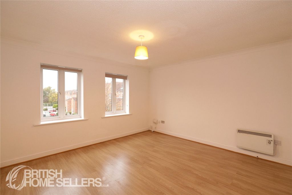 Property photo 3 of 16 3