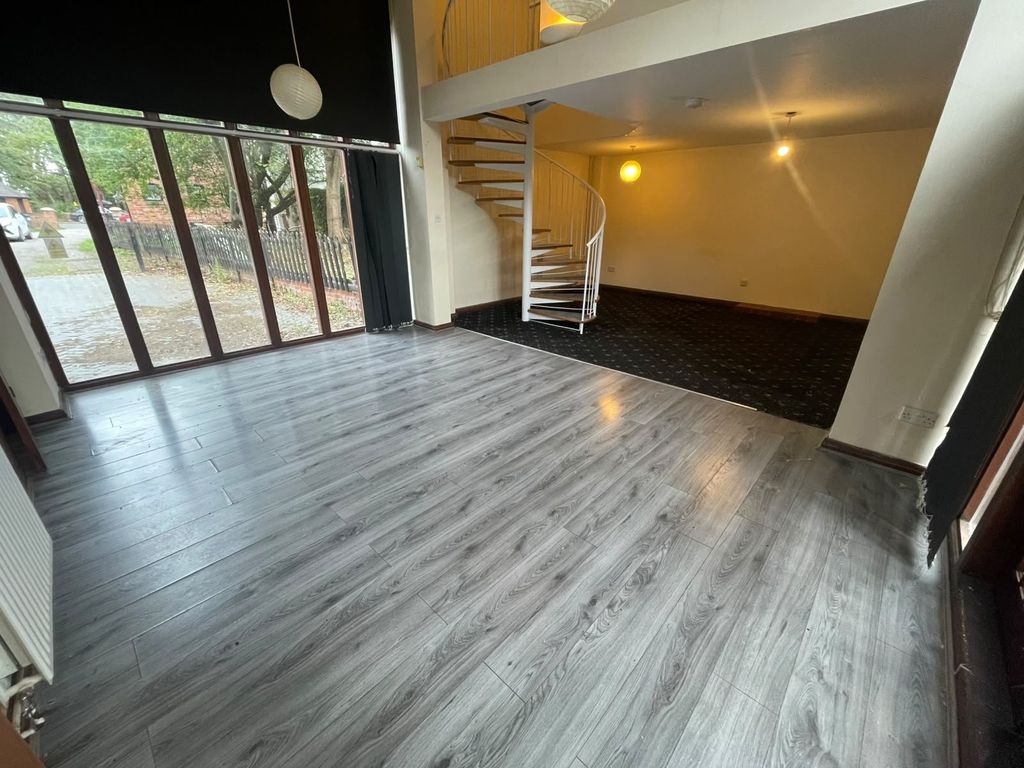Property photo 2 of 10 Picture No. 03