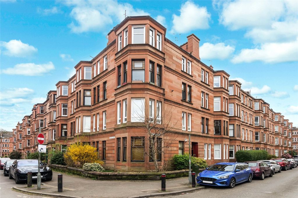 Property photo 1 of 17 Picture No. 02