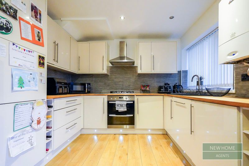 Property photo 3 of 15 Photo 10