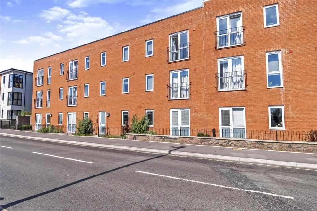 Property photo 3 of 13