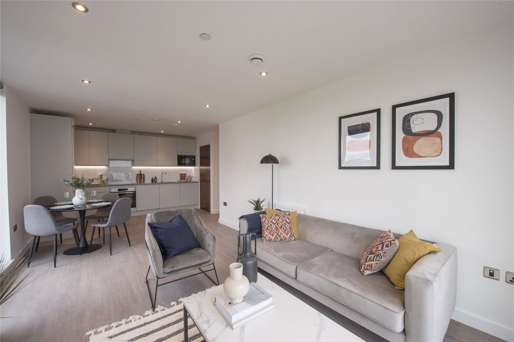 Property photo 2 of 9 Picture No. 07