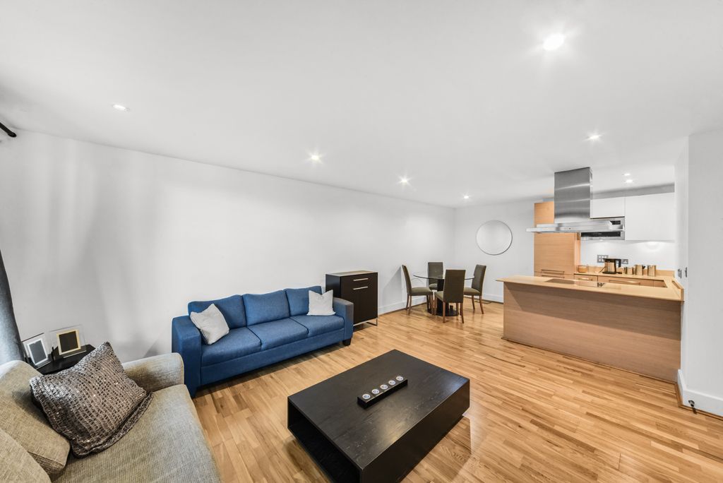 Property photo 3 of 15 Picture No. 44