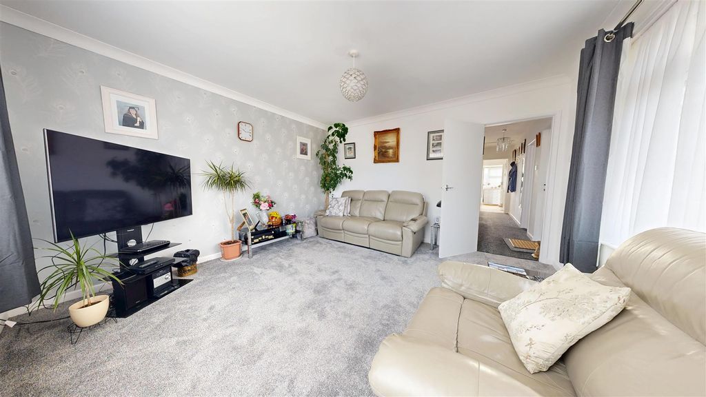 Property photo 2 of 17 11-Rex-Lane-05112026_133123.Jpg