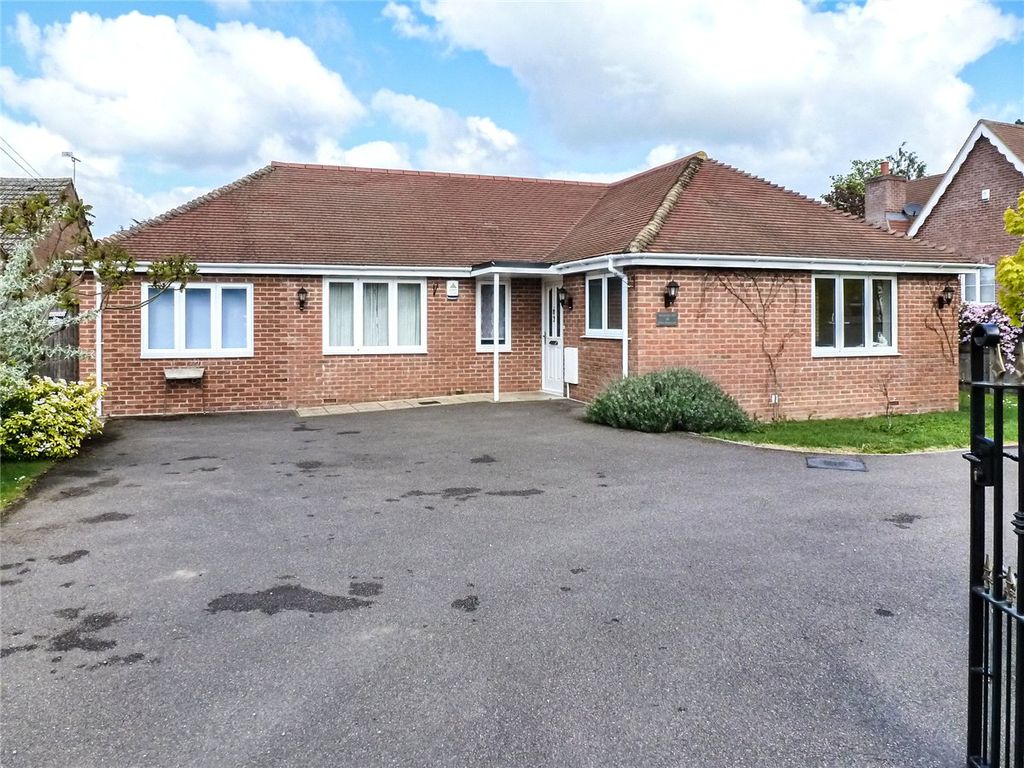 Property photo 1 of 9 Picture No. 16