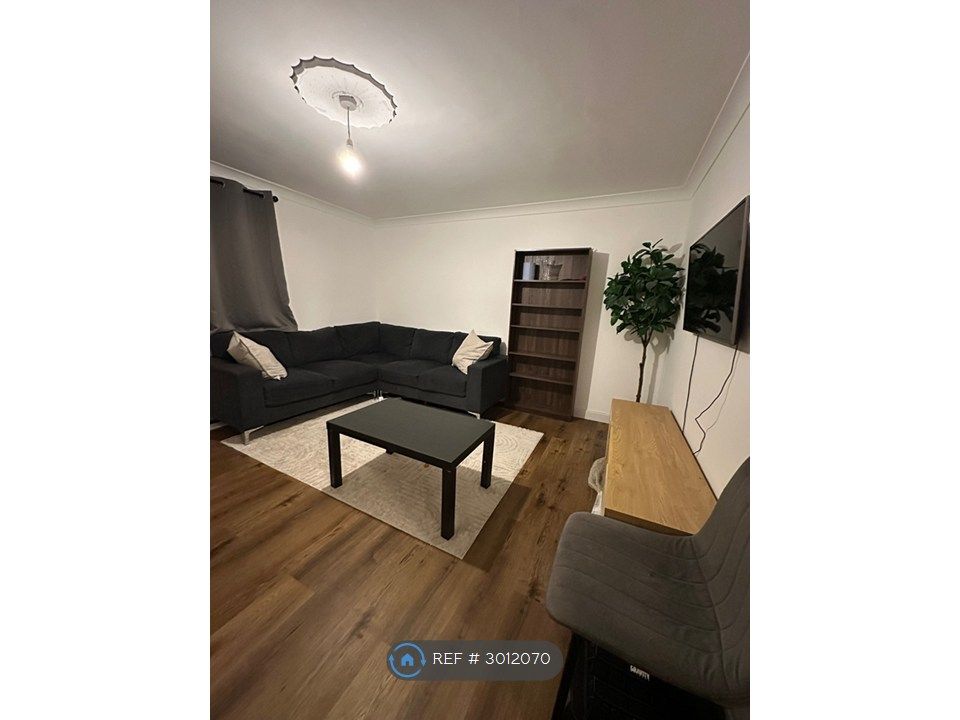 Property photo 1 of 4