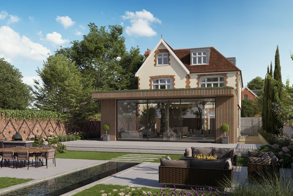 Property photo 2 of 20