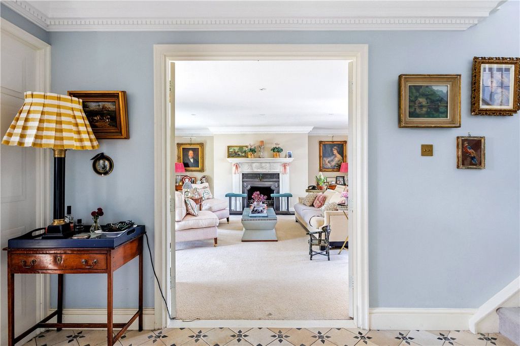Property photo 2 of 28 Hallway/Sitting Room