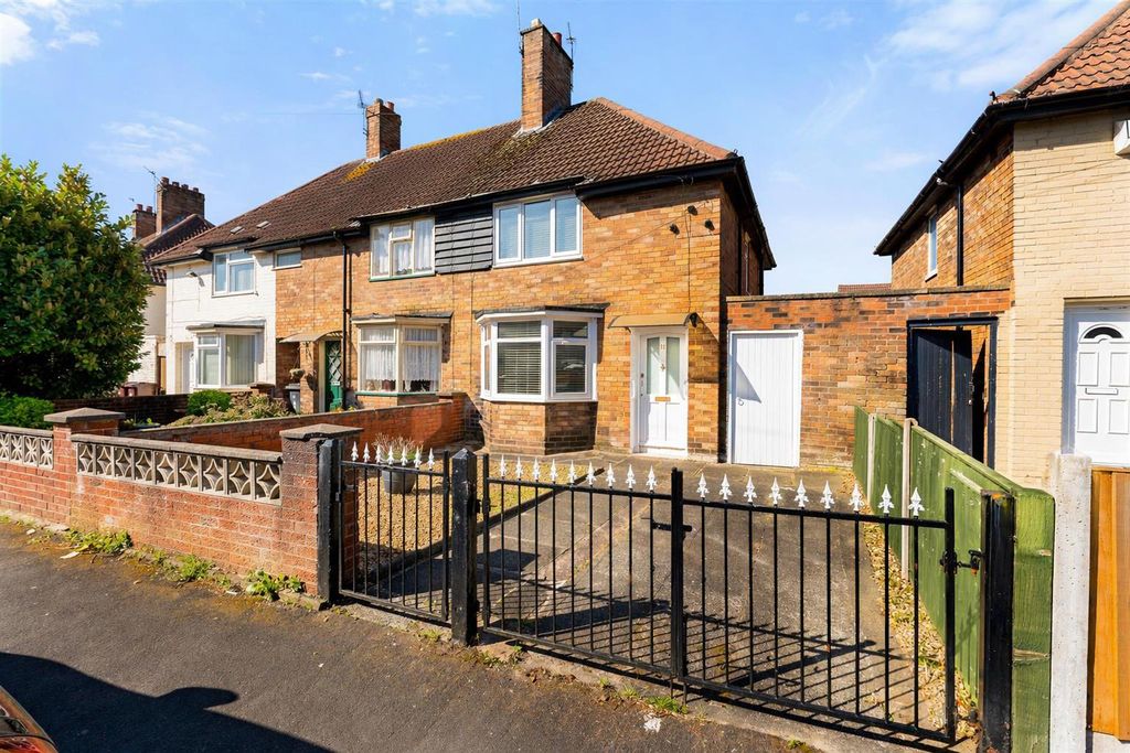 Property photo 1 of 14 68328B90-4c76-4A0F-A5ce-1F3Aa074F52F.Png