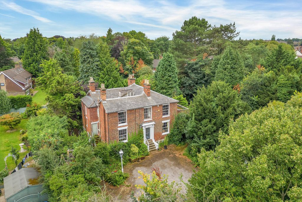 Property photo 1 of 18 The Hawthorns