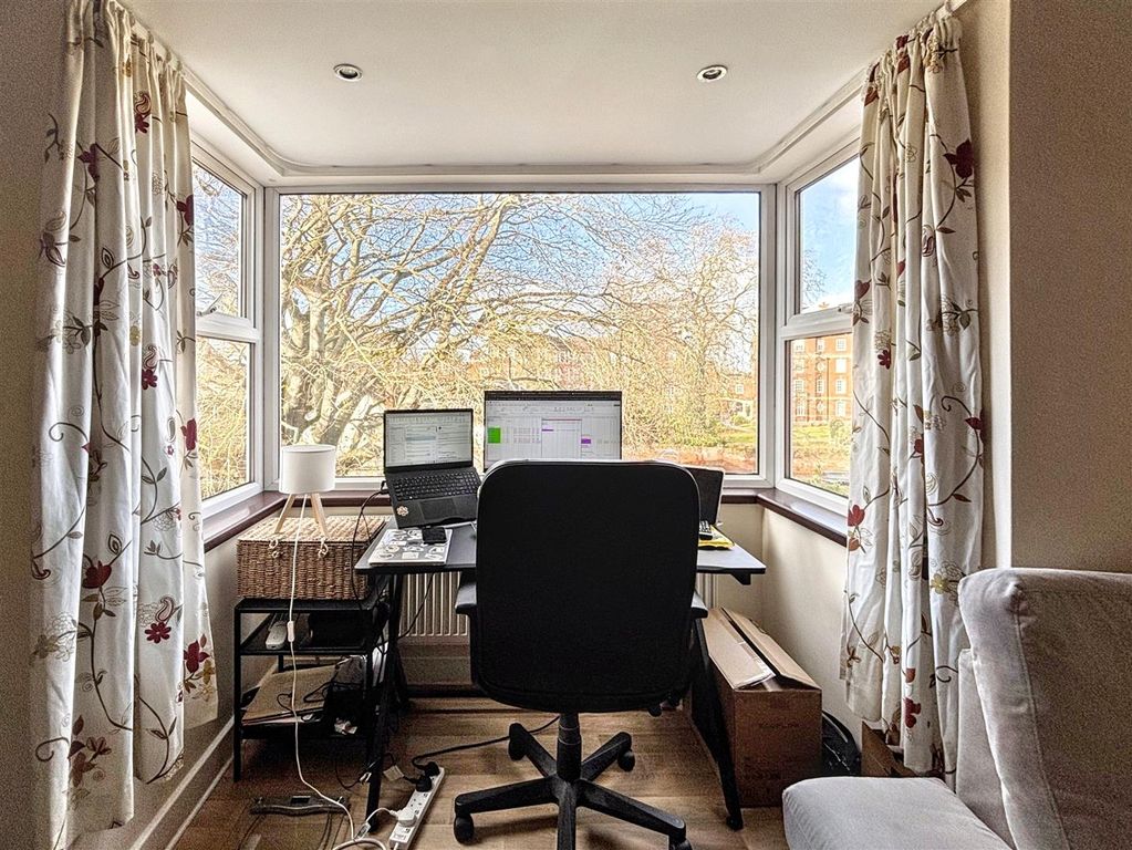 Property photo 2 of 11 Img_0645 (1).Jpg