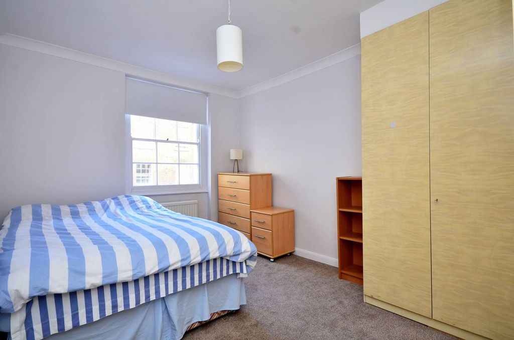 Property photo 3 of 7