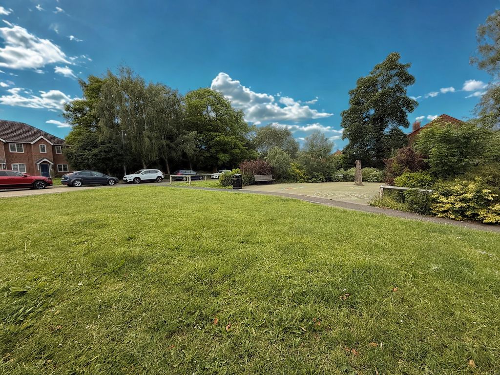 Property photo 3 of 3
