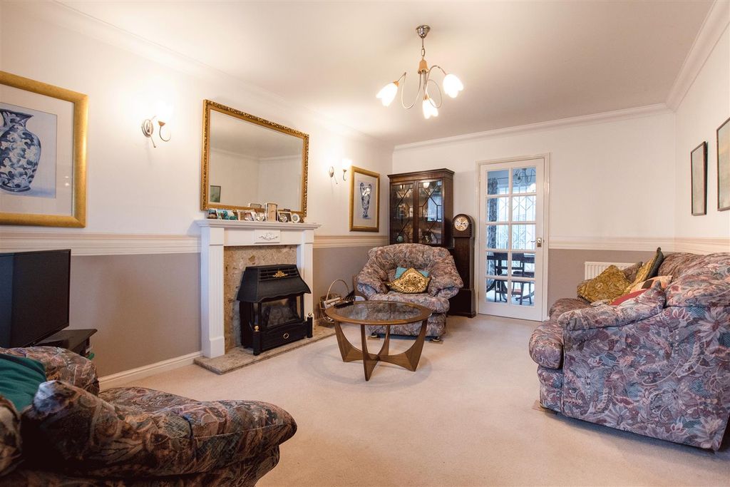 Property photo 3 of 21 Dsc_1651.Gif