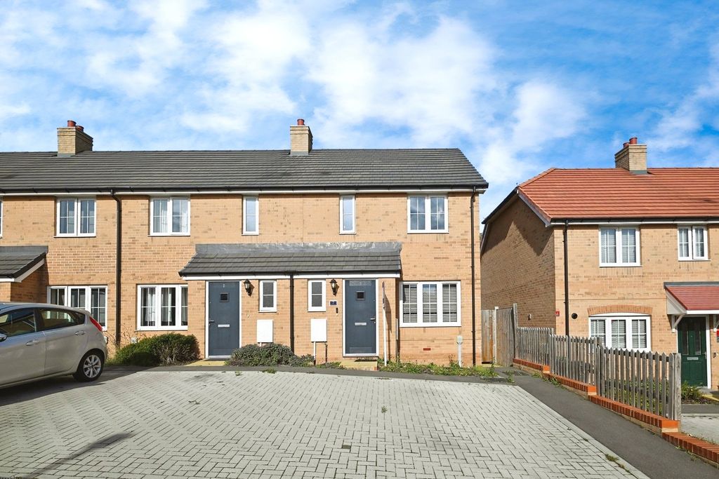 Property photo 1 of 15 Front