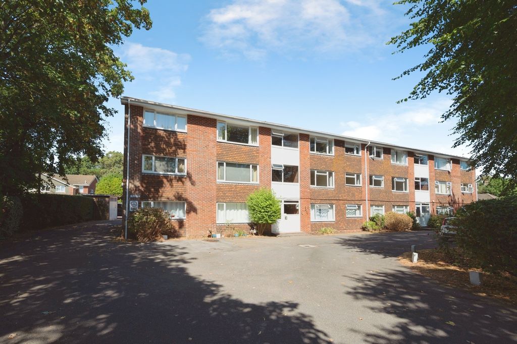 Property photo 1 of 11 Pbox-Img.Jpg