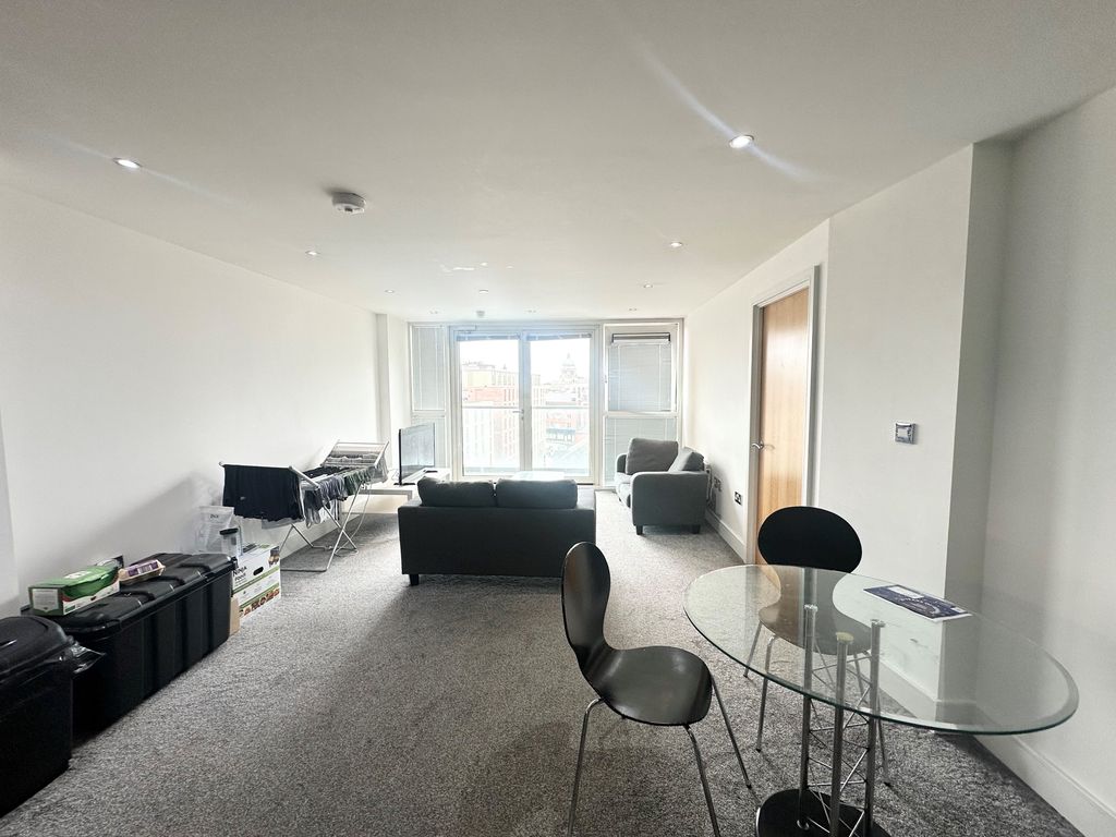 Property photo 3 of 9