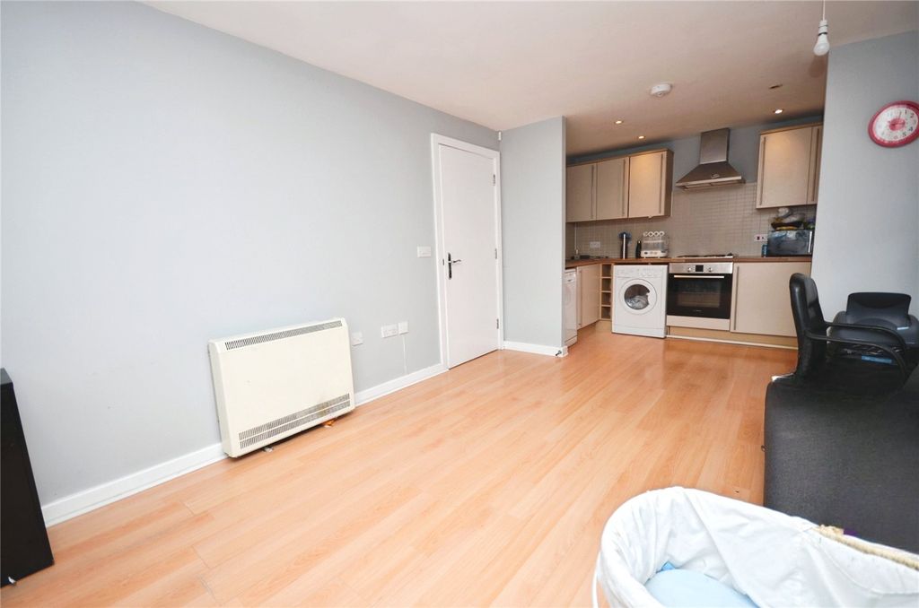 Property photo 3 of 10 Picture No. 10
