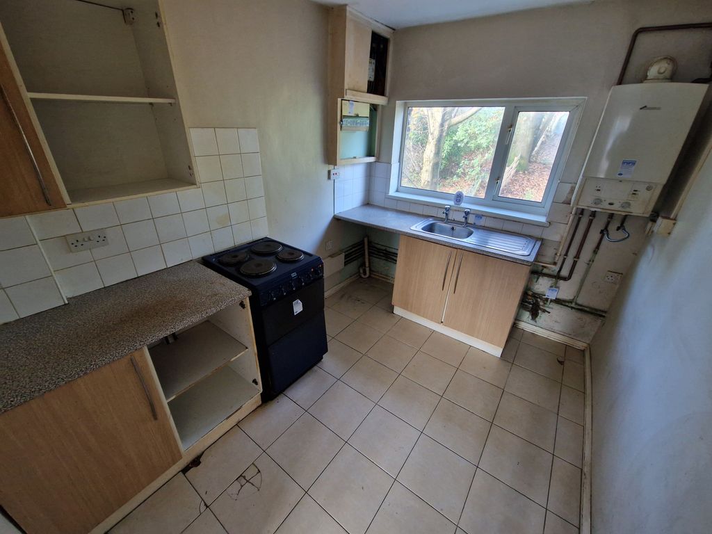 Property photo 3 of 3