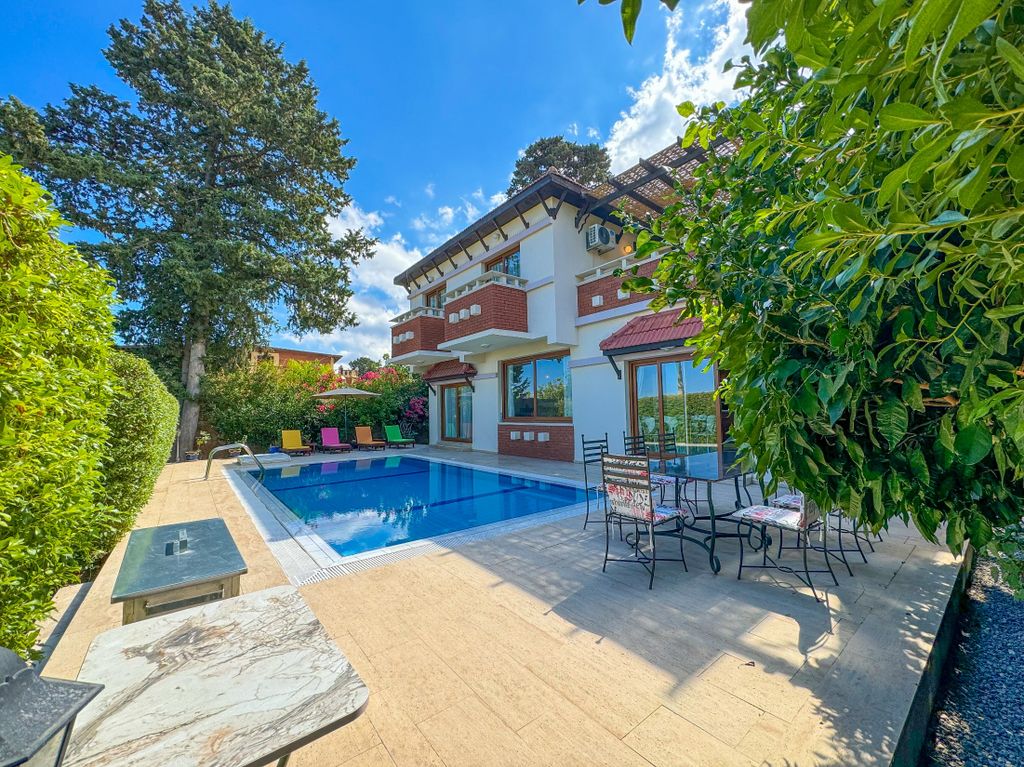 Property photo 3 of 45