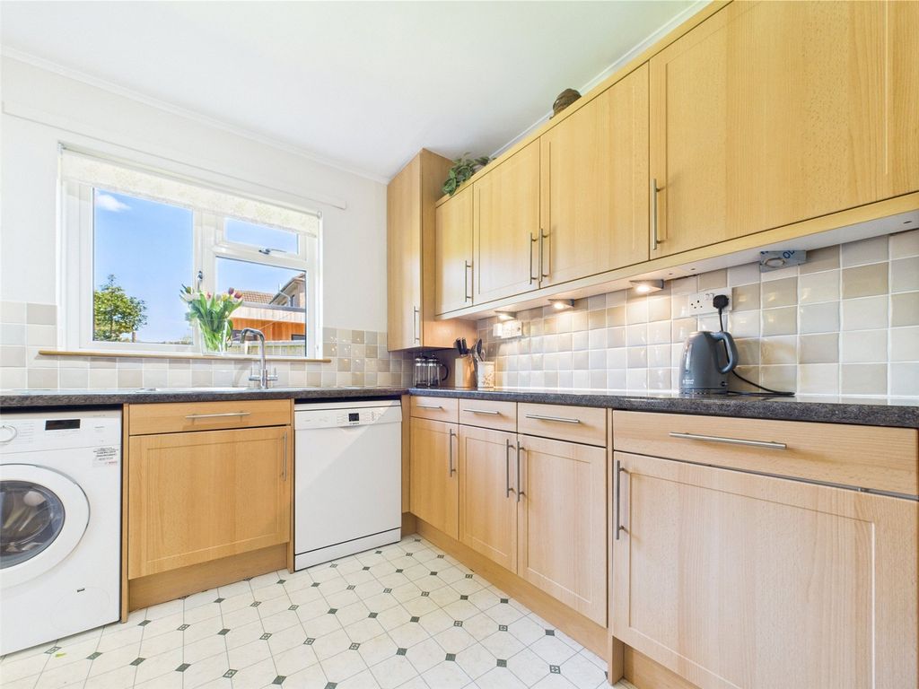 Property photo 3 of 37 Picture No. 40