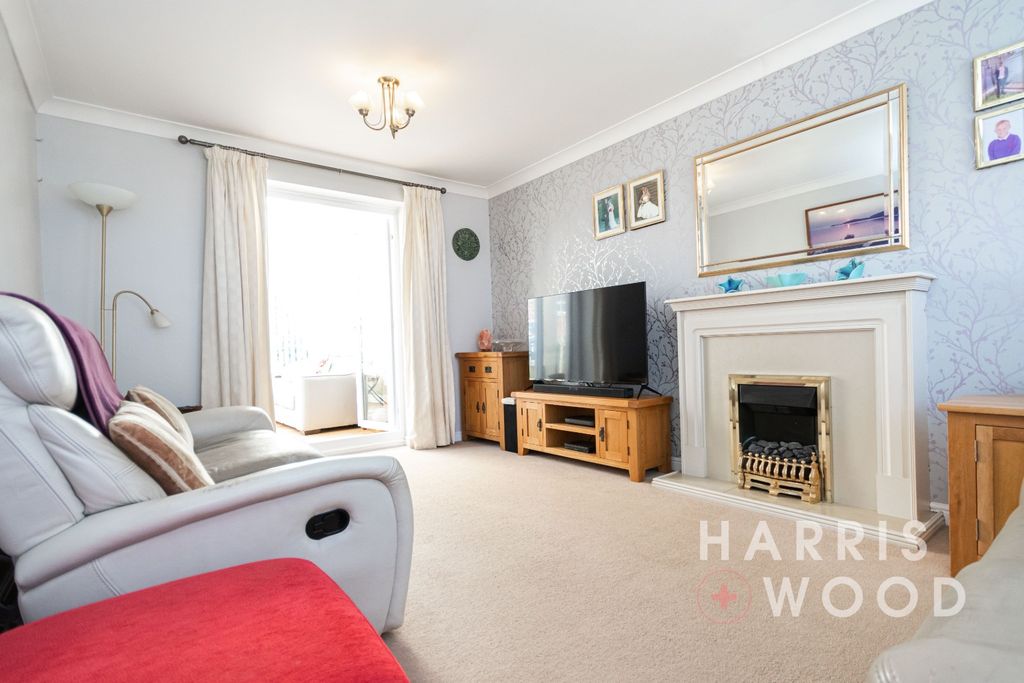 Property photo 2 of 24 3995138