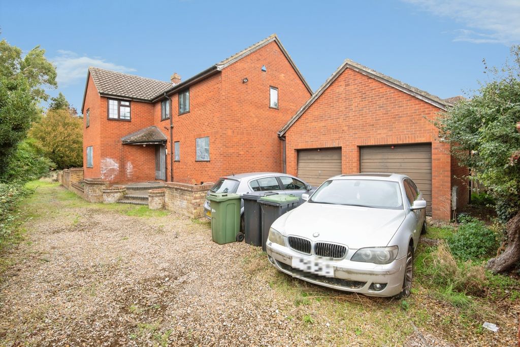 Property photo 1 of 27 Pbox-Img.Jpg