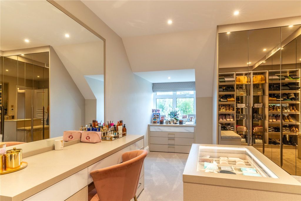Additional image 16 of 5 bed detached house for saleDetached House Close To Station, Loughton, Essex IG10