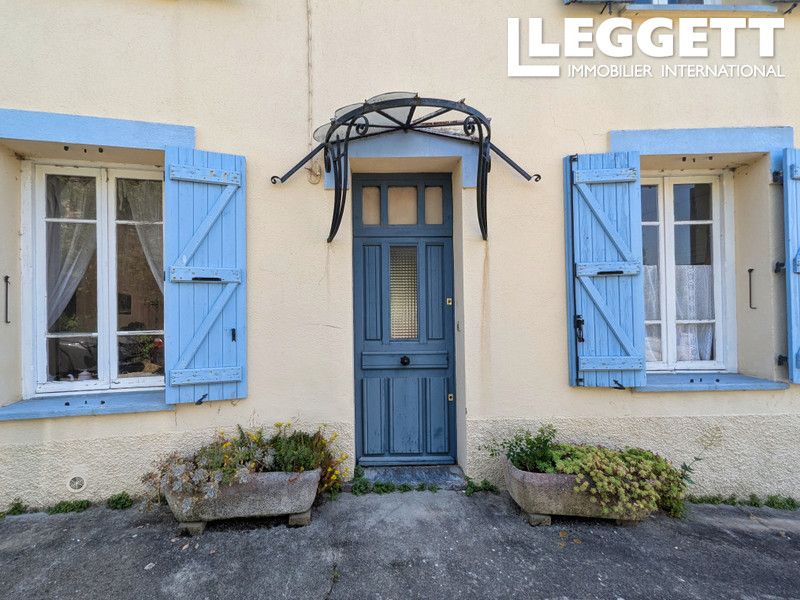 Property photo 1 of 10