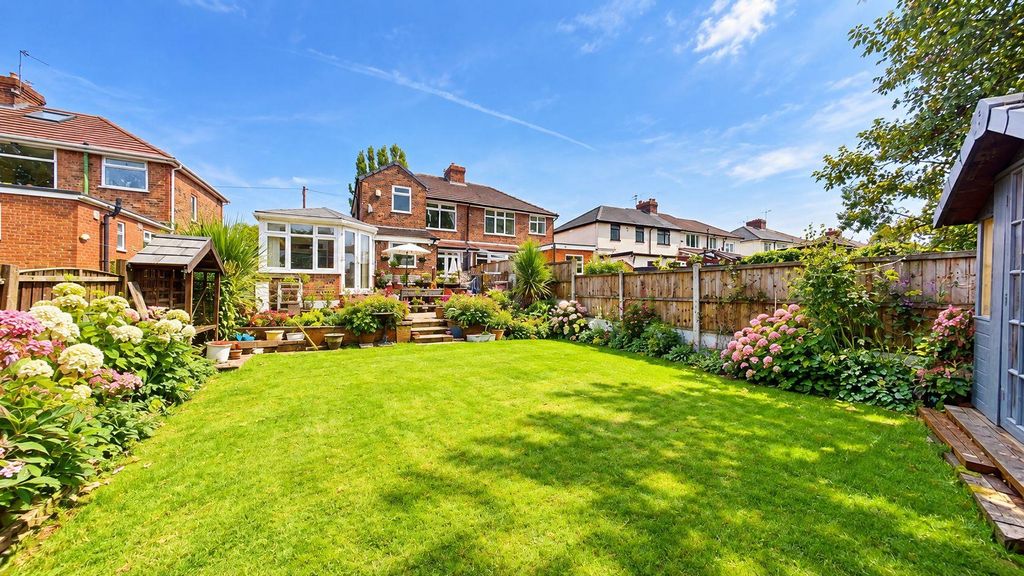 Property photo 3 of 31 Regal Drive Rear Garden