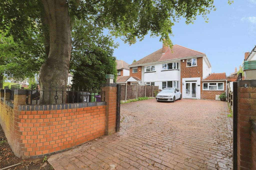 Property photo 1 of 20 Pbox-Img.Jpg