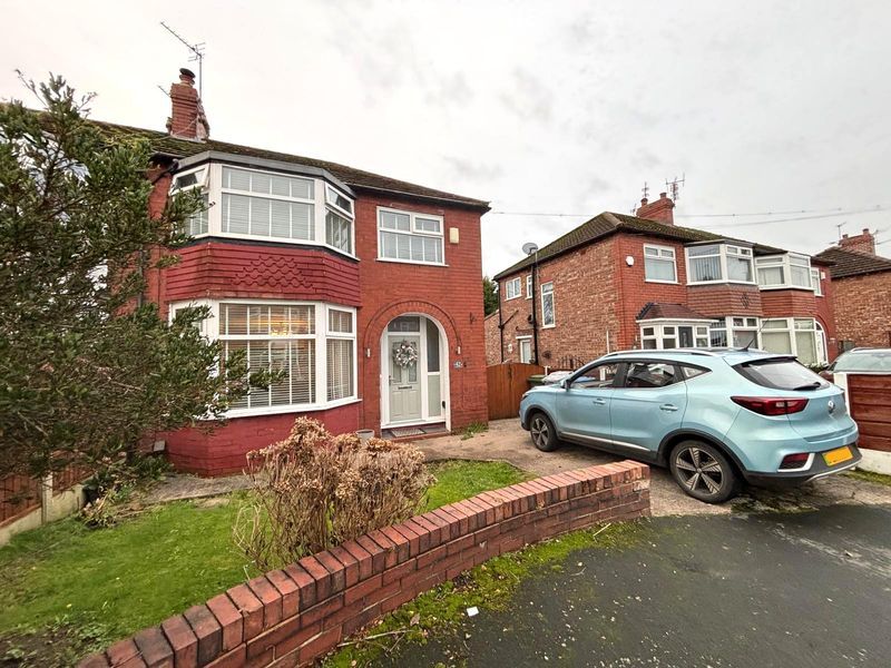 Property photo 1 of 31 Photo 30