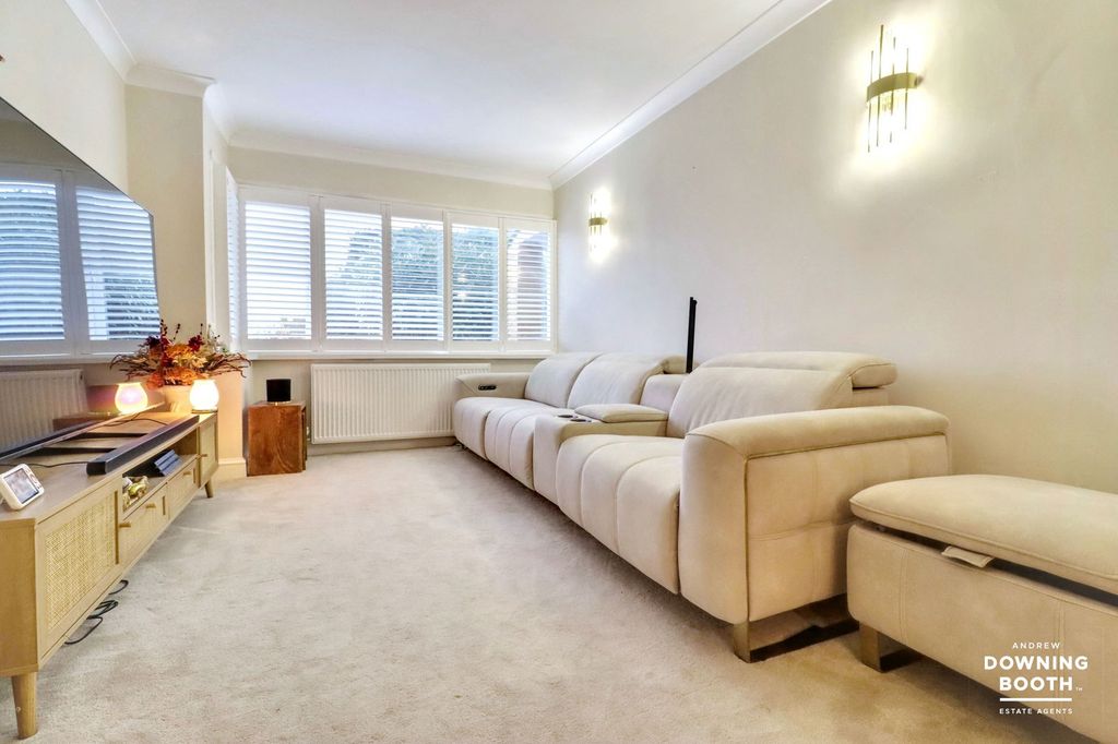 Property photo 3 of 29