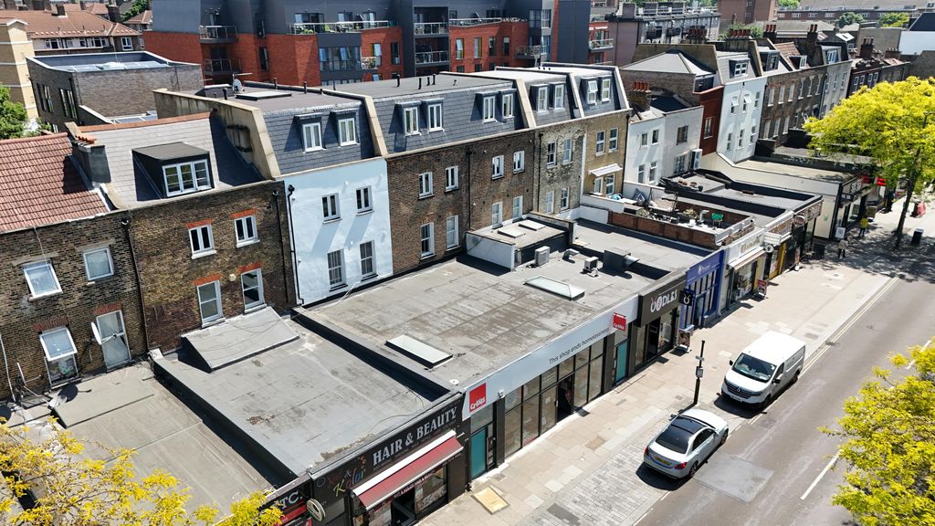 Property photo 2 of 9 Dji_20250516122128_0224_D.Jpg