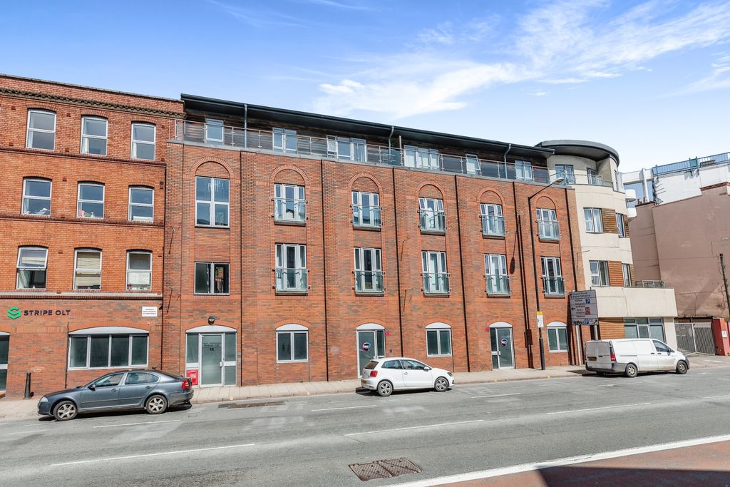 Property photo 1 of 10