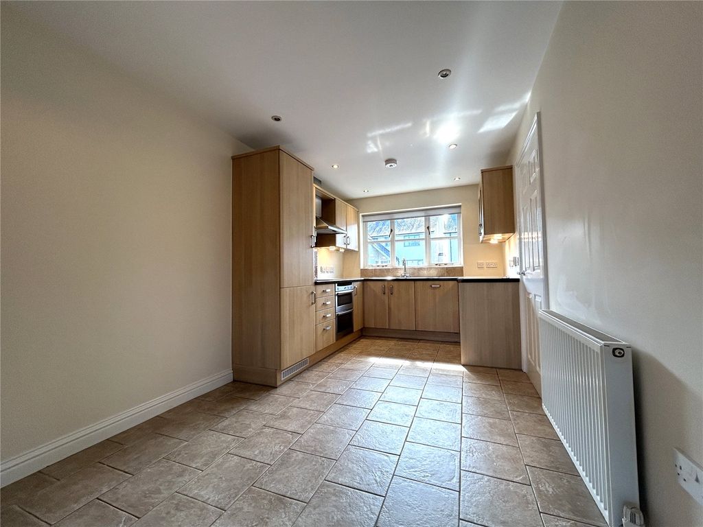 Property photo 3 of 13 Picture No. 23