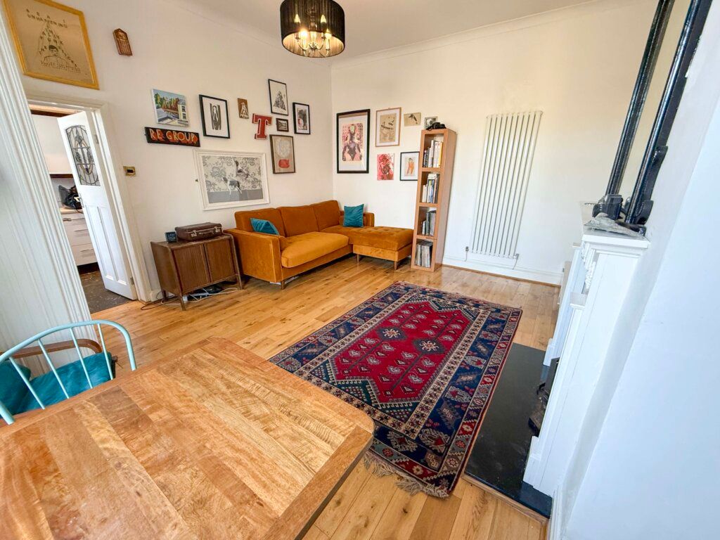 Property photo 3 of 23