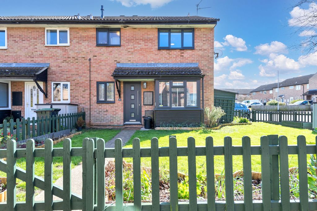 Property photo 1 of 11