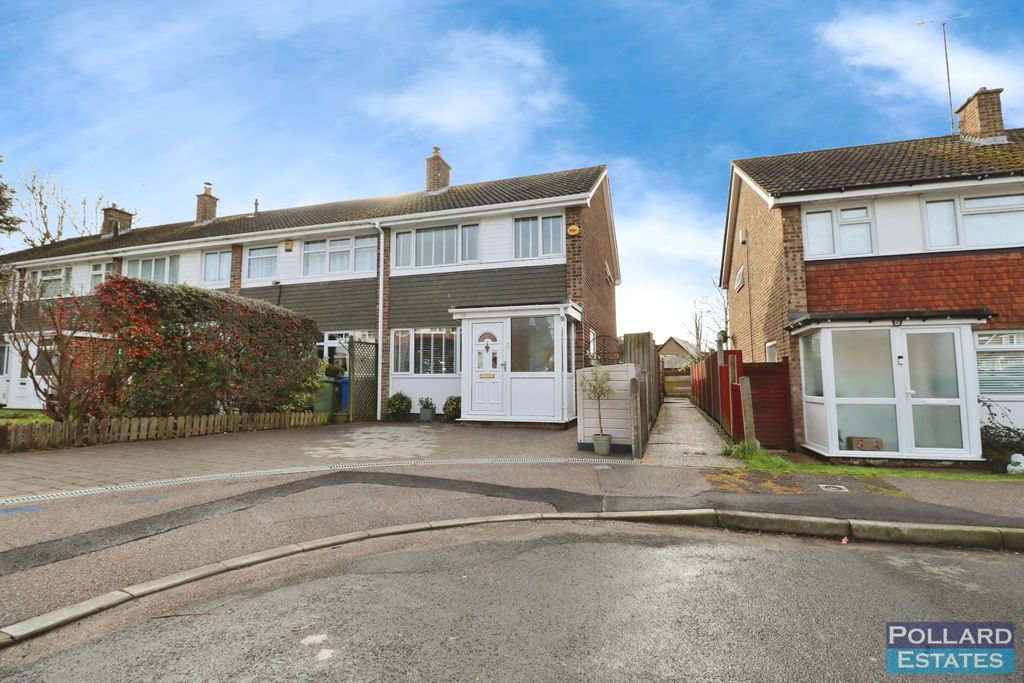 Property photo 1 of 17 Pbox-Img.Jpg