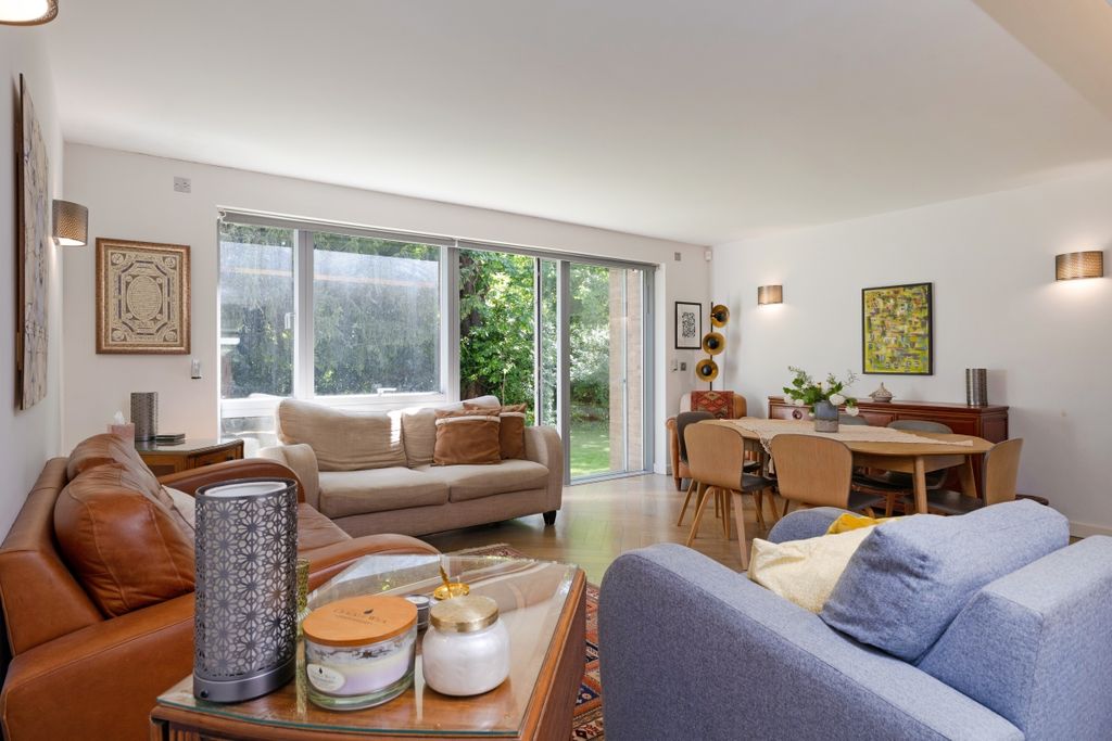 Property photo 3 of 16 91660_Maisonette ...