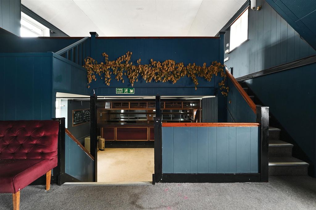 Property photo 3 of 10 The-Brewery-Yard-Club-Tn31 (3).Jpg