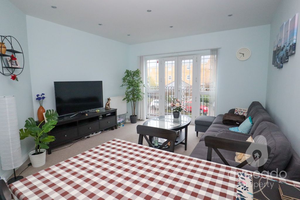 Property photo 3 of 9 2034267