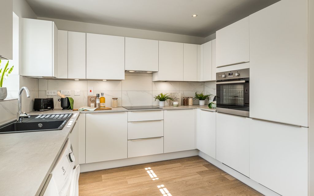 Property photo 3 of 11 Egret Show Home