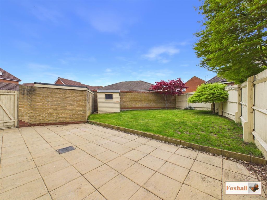 Property photo 2 of 19 Rear Garden