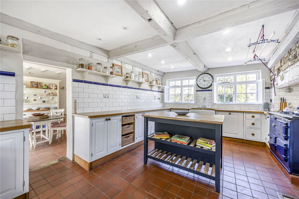 Property photo 3 of 15 Picture No. 36