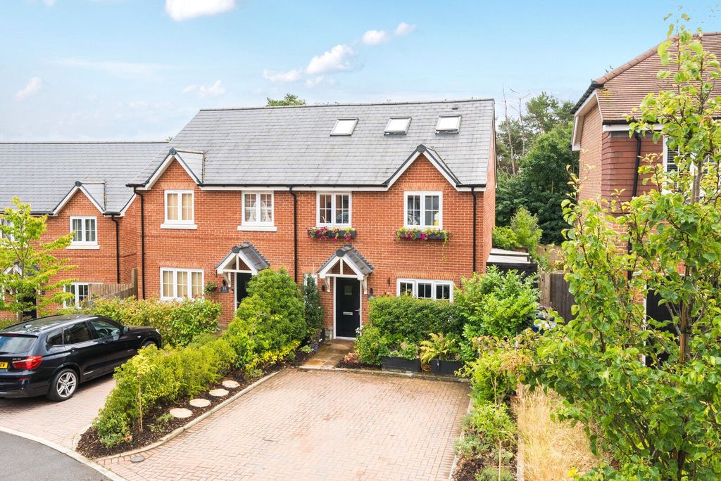 Property photo 1 of 25 Picture No. 02