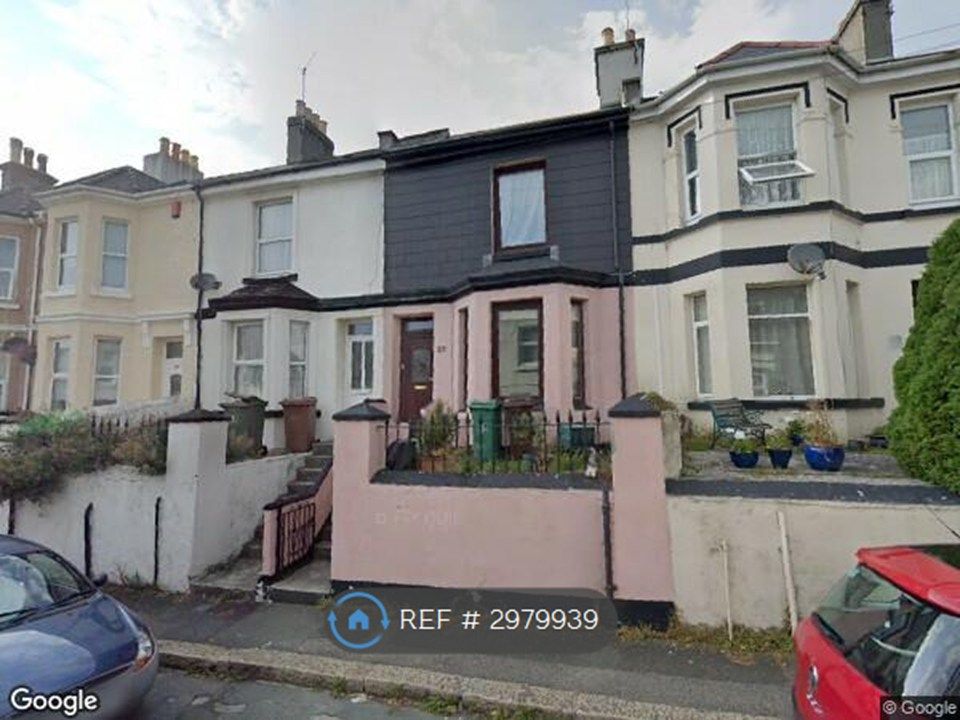 Property photo 2 of 19